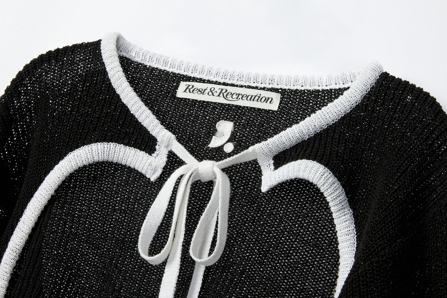 REST & RECREATION -  RR KNIT BOLERO - BLACK