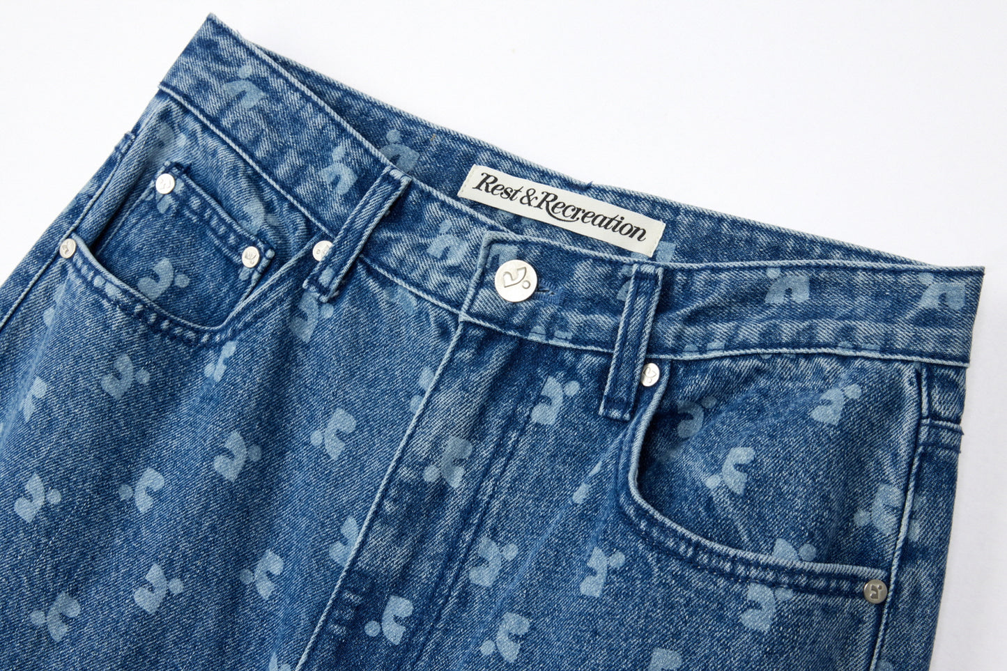 REST & RECREATION -  RR PRINTED DENIM PANTS - BLUE