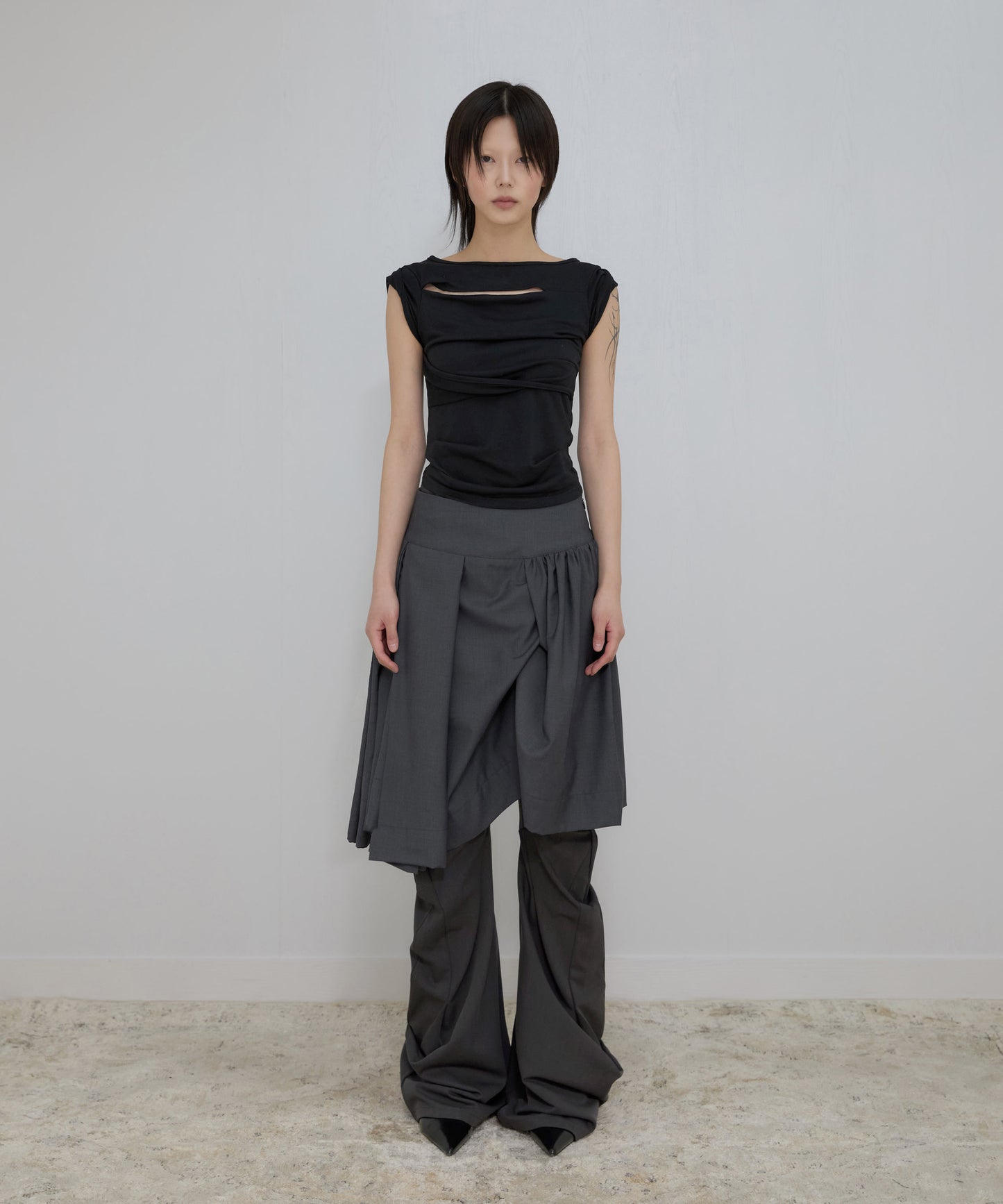 FLAREUP - Asymmetrical Draped Roll-Up T-Shirt / Black