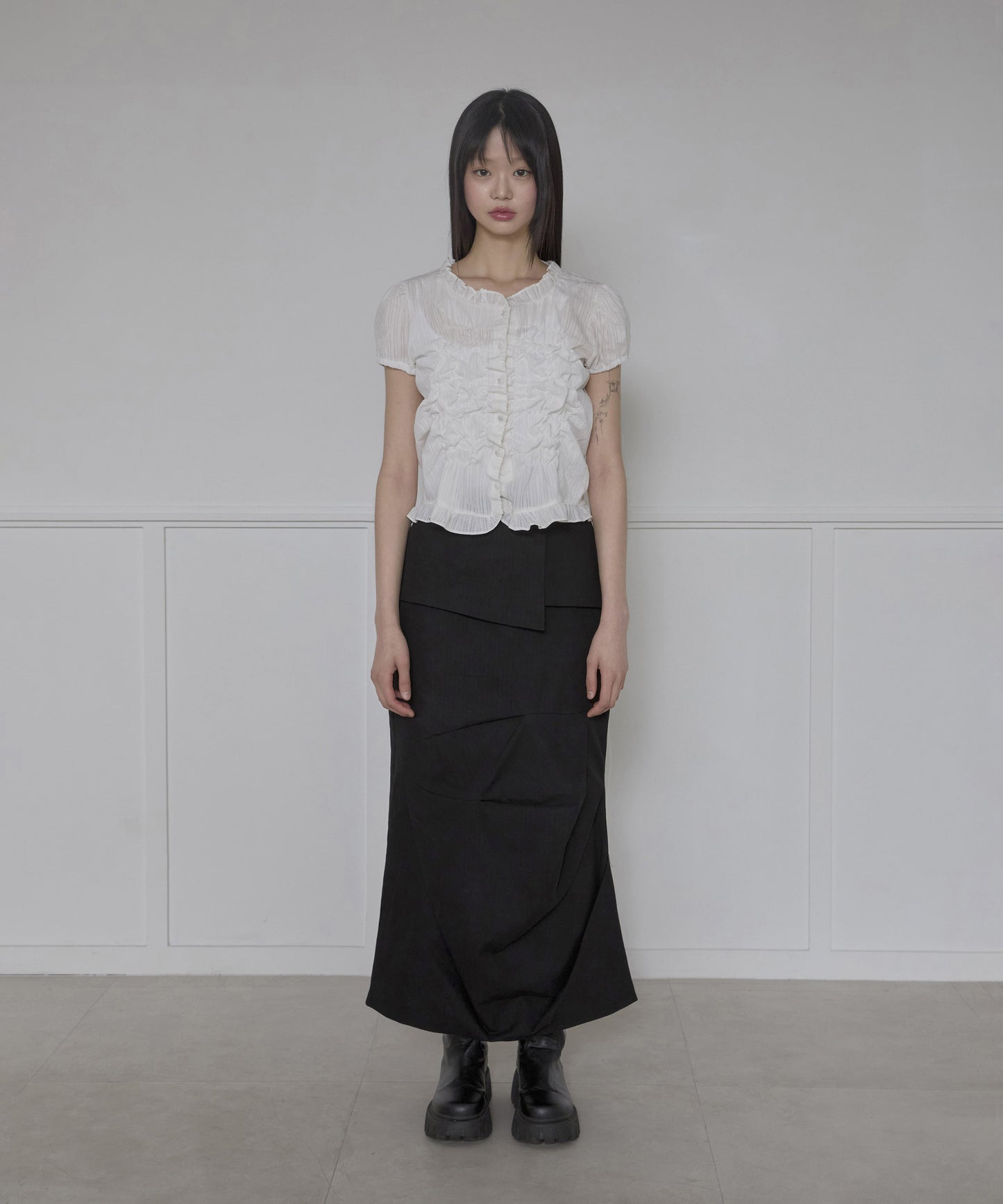 FLAREUP - Saya Frill Puff Blouse / White