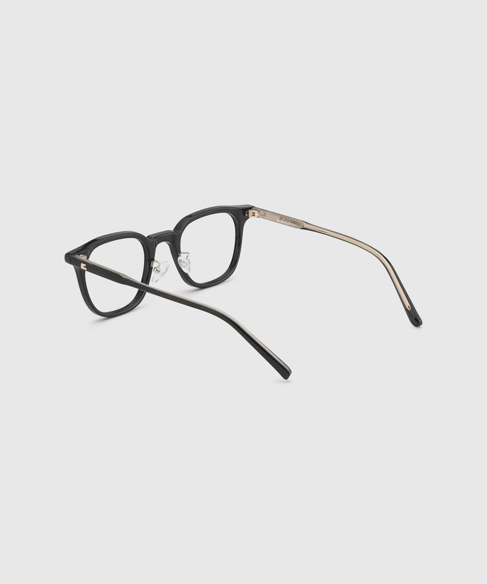 BLUE ELEPHANT - LATW black