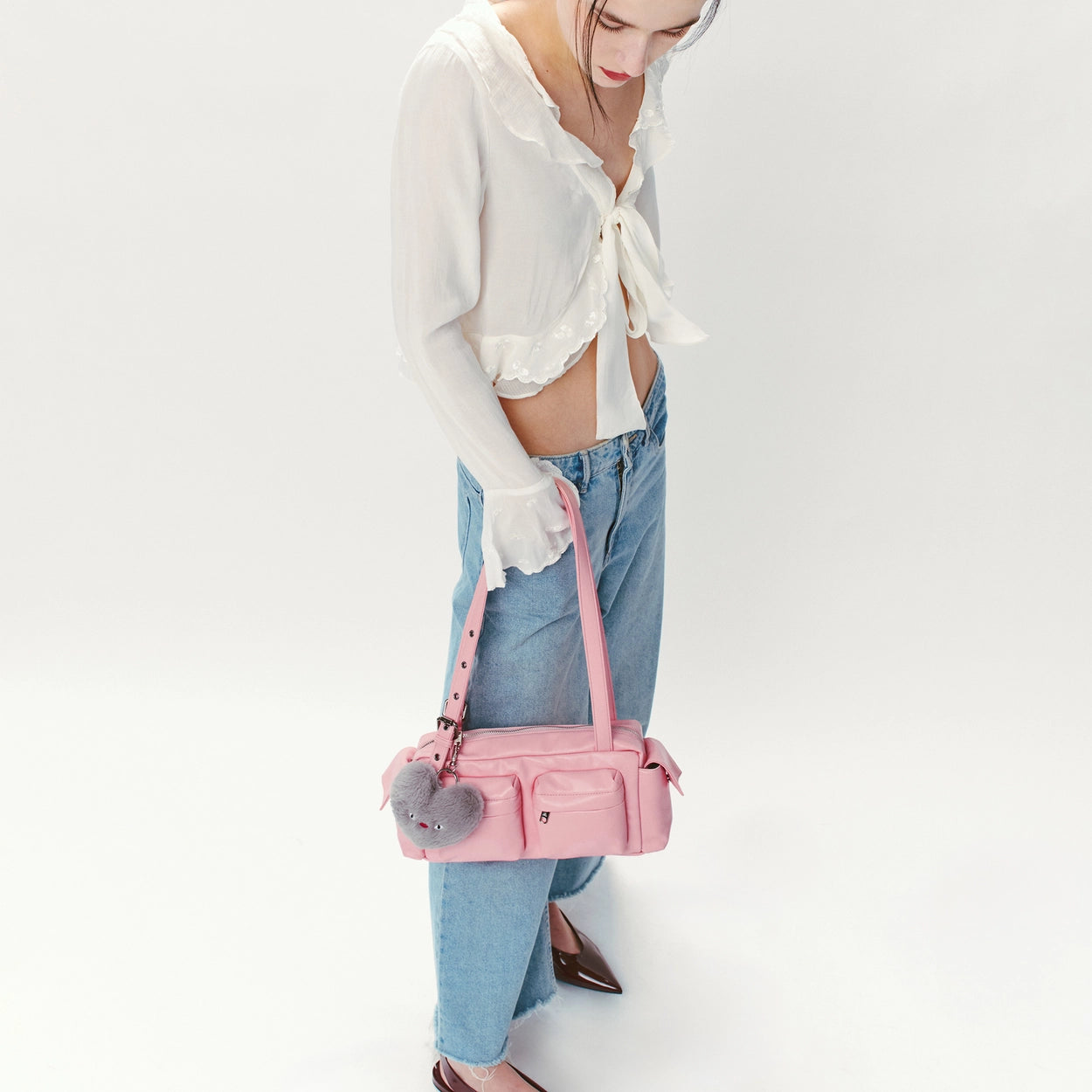 SAMO ONDOH - pocket utility bag M goat pink