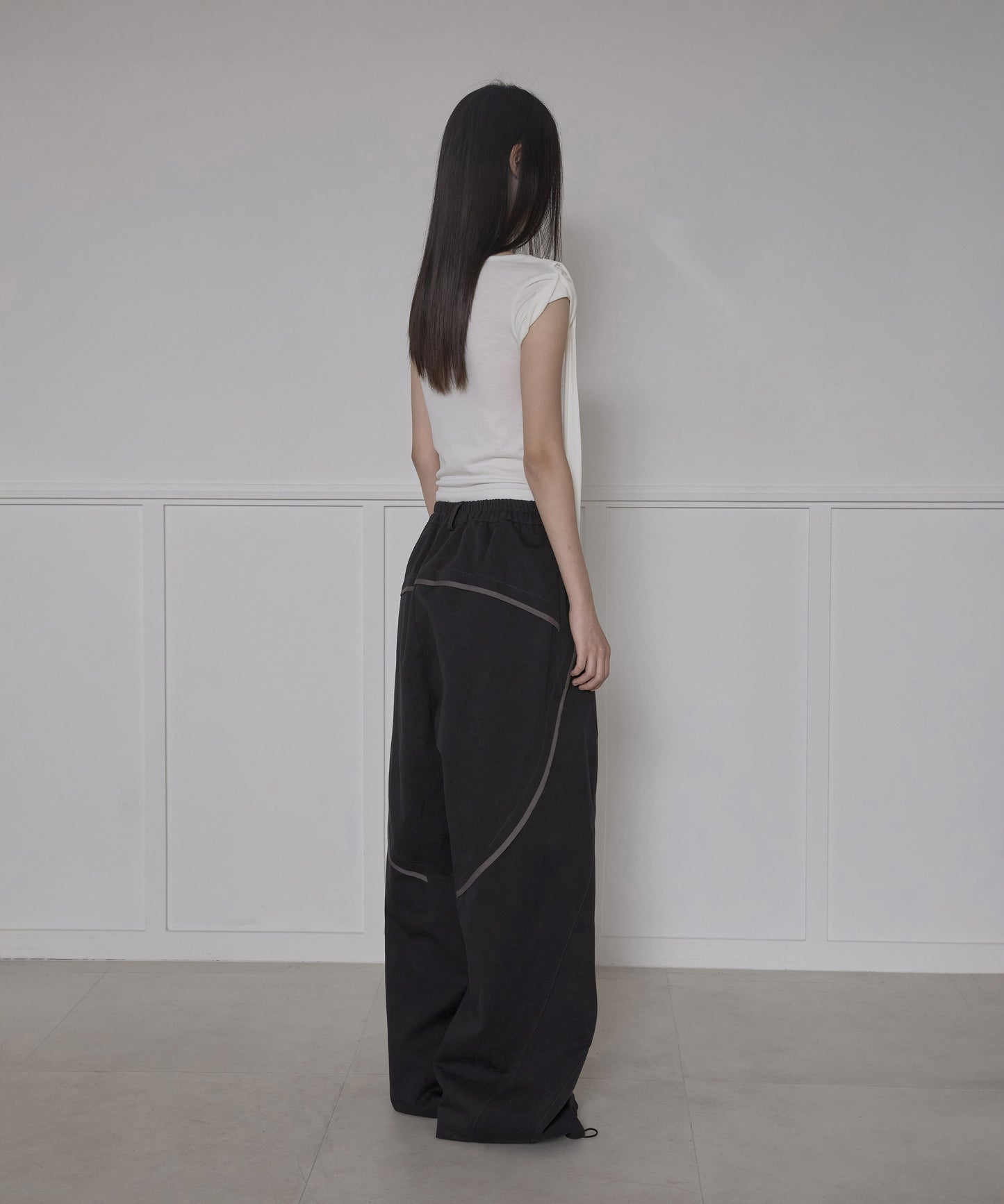 FLAREUP - Asymmetrical Wide Pants / Black