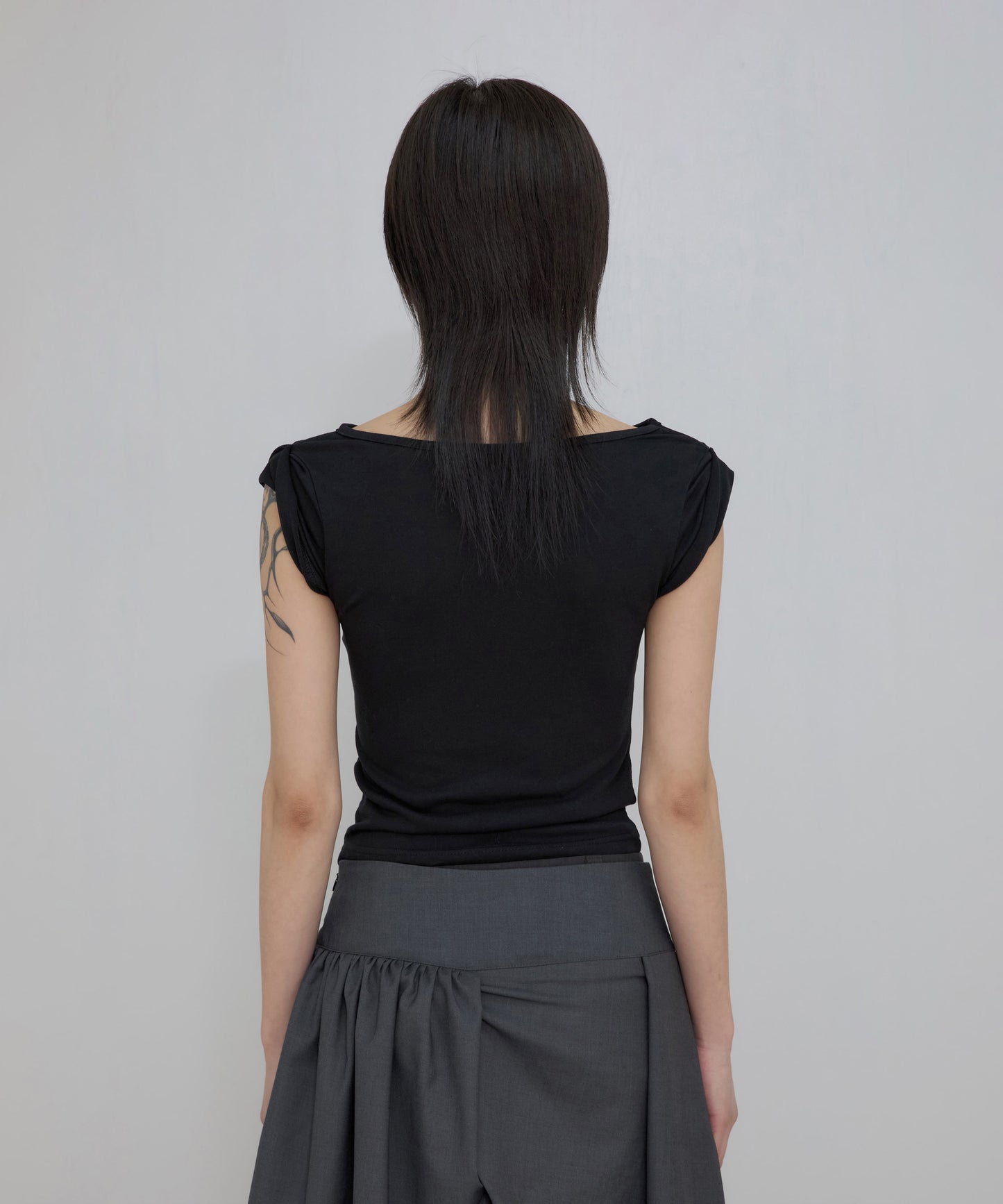 FLAREUP - Asymmetrical Draped Roll-Up T-Shirt / Black