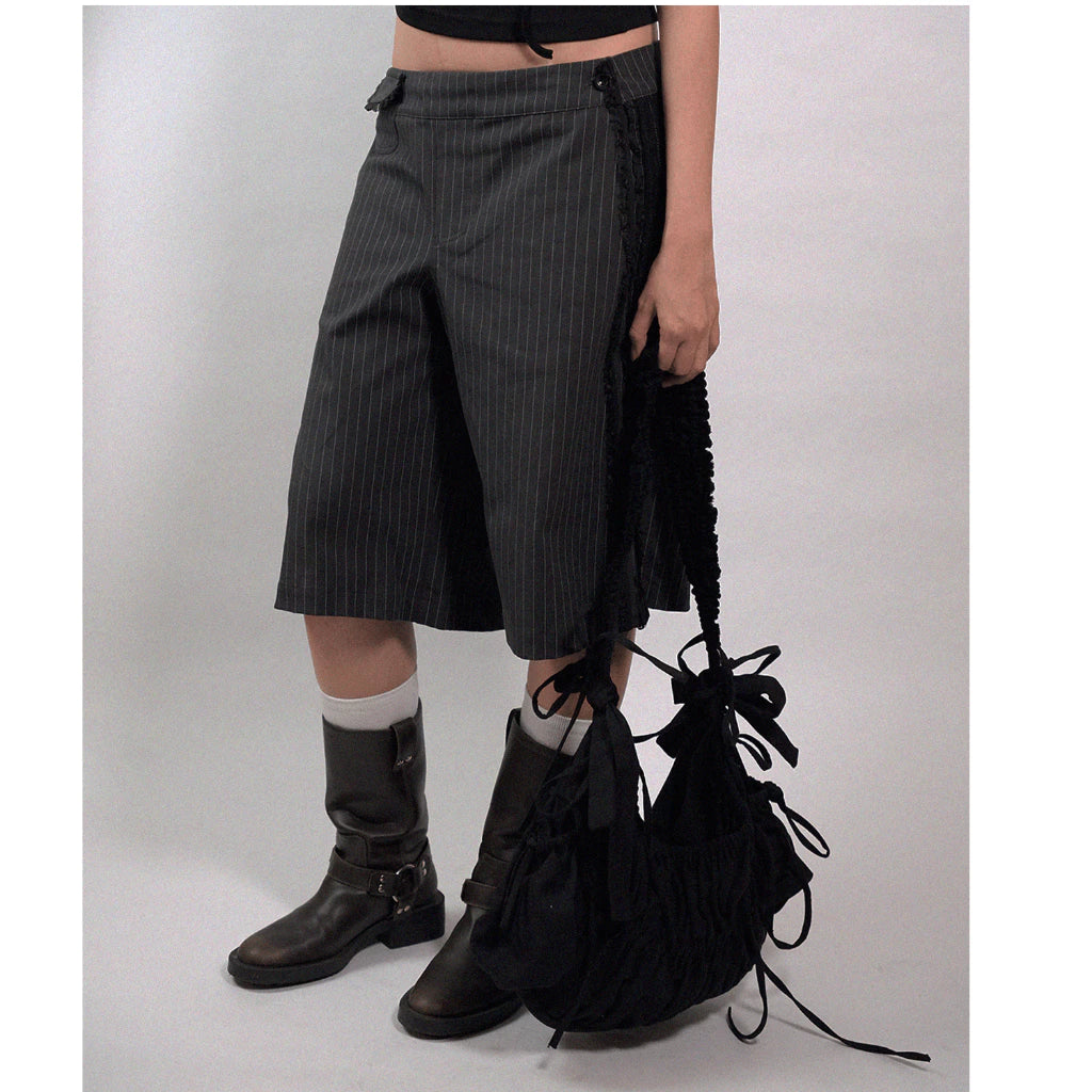 UYU.LABEL - Yoko Capri Pants