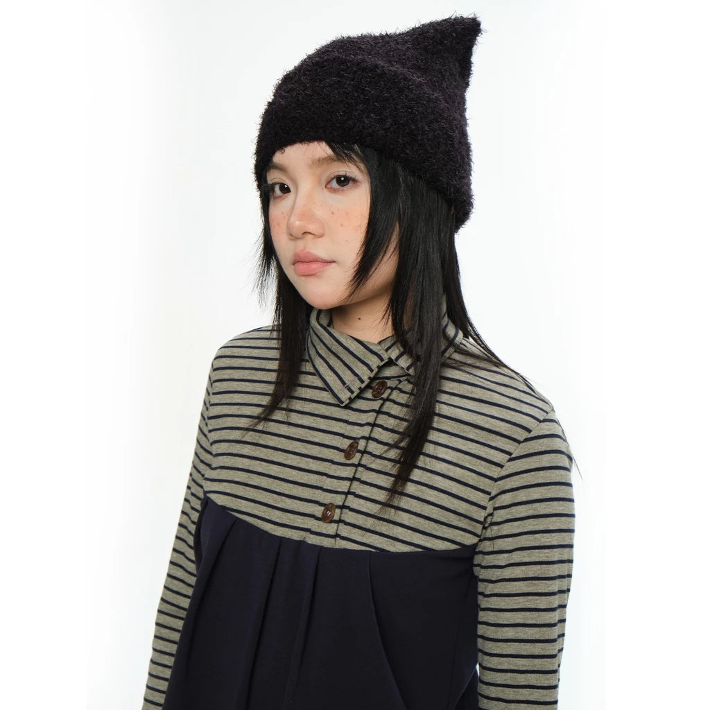 UYU.LABEL - Aiko Turtle Neck Top (2 Colors)